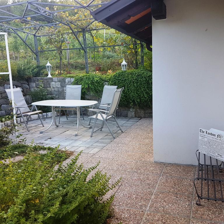 Holiday Home Slavi Vipava Exteriör bild